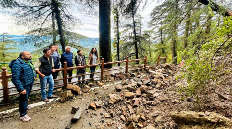 Ramchandra reached BJP Sanjauli Mandal and took stock of the damage Ramchandra reached BJP Sanjauli Mandal and took stock of the damage HIMACHAL HEADLINES