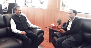 Sukhu calls on Chairman of 16th Finance Commission, Demands a separate DRI for hill states Sukhu calls on Chairman of 16th Finance Commission, Demands a separate DRI for hill states HIMACHAL HEADLINES