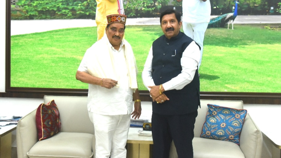 Jal Shakti Vibhag suffer Rs. 4000 crore loss during last three years: Mukesh Agnihotri Jal Shakti Vibhag suffer Rs. 4000 crore loss during last three years: Mukesh Agnihotri HIMACHAL HEADLINES