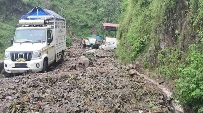 A Night of Terror in Bilaspur's Gutrahan: Cloudburst Turns Village Life Upside Down HIMACHAL HEADLINES
