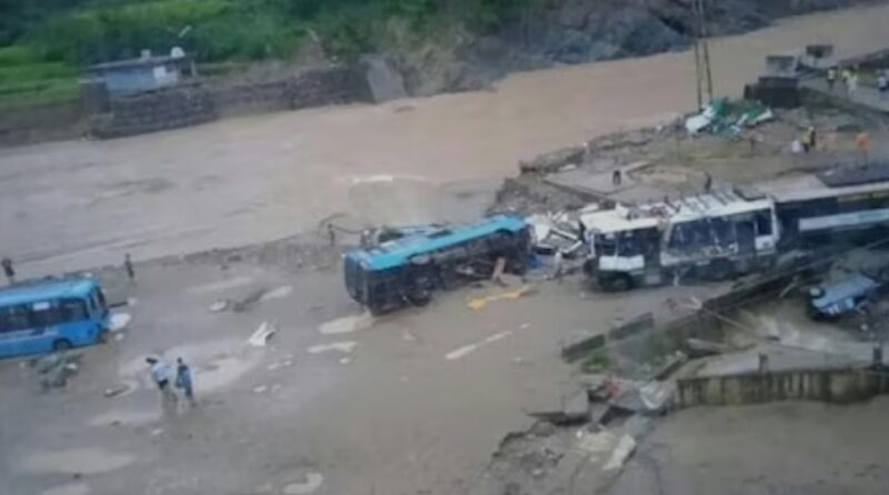 Tragedy in the Hills: Landslides and Floods Claim Lives in Mandi HIMACHAL HEADLINES