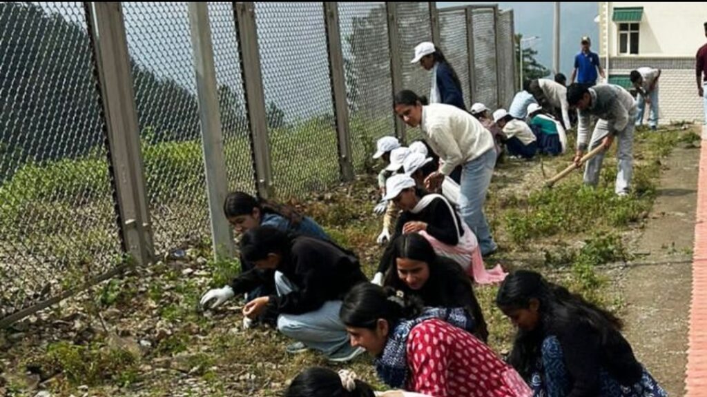 Cleanliness is Service Campaign- 2025 launched at Chail Koti College Cleanliness is Service Campaign- 2025 launched at Chail Koti College HIMACHAL HEADLINES