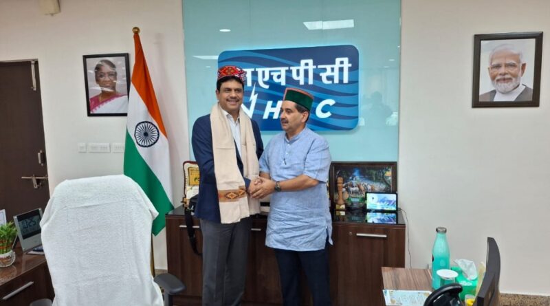 Kewal Singh Pathania calls on NHPC Chairman at New Delhi HIMACHAL HEADLINES