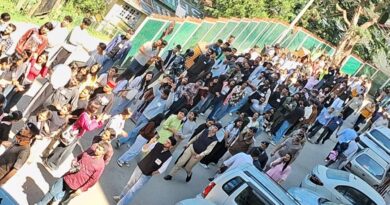 SFI Presents Memo to HP University EC, Gheraos MLA; Protest Turns Violent HIMACHAL HEADLINES