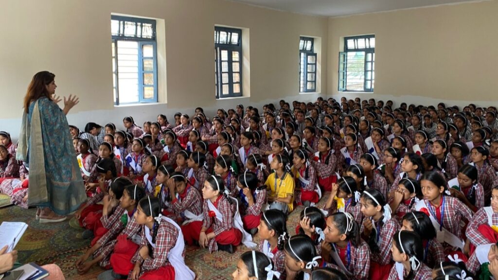 Information about good touch and bad touch was given to the girl students in the psychological counselling session HIMACHAL HEADLINES