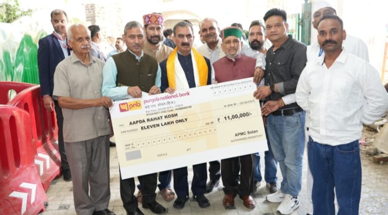 Arhati Association Solan Contributes towards Disaster Relief Fund HIMACHAL HEADLINES