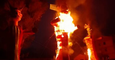 Junga's traditional Dussehra fair begins with the burning of Lanka. Junga's traditional Dussehra fair begins with the burning of Lanka. HIMACHAL HEADLINES