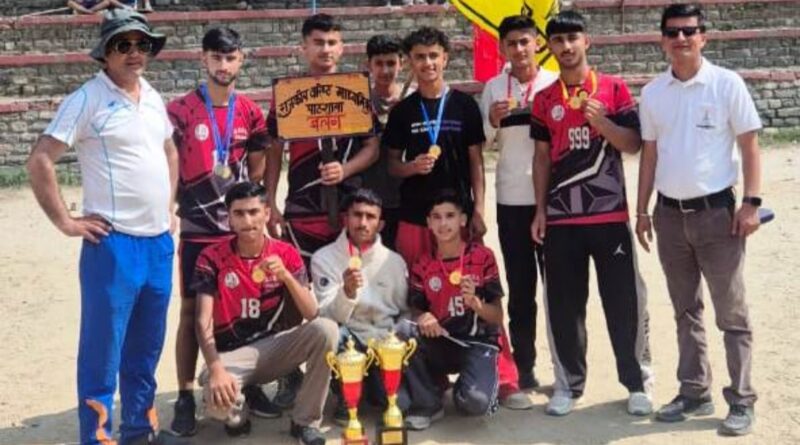 Players from Balag School won 05 gold and one silver medal in Judo Players from Balag School won 05 gold and one silver medal in Judo HIMACHAL HEADLINES