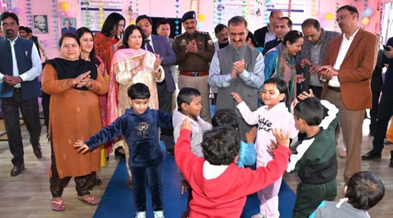 Sukhu celebrates Diwali with children at Tutikandi Bal Ashram HIMACHAL HEADLINES