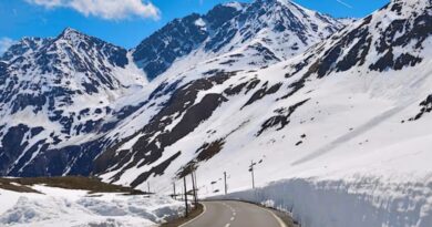 Snowfall, Clean Air, and a Tourist Boom: Himachal’s Winter Magic Begins HIMACHAL HEADLINES