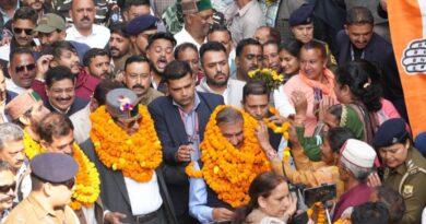 Separate cadre to be created for teachers of CBSE schools: Sukhu HIMACHAL HEADLINES