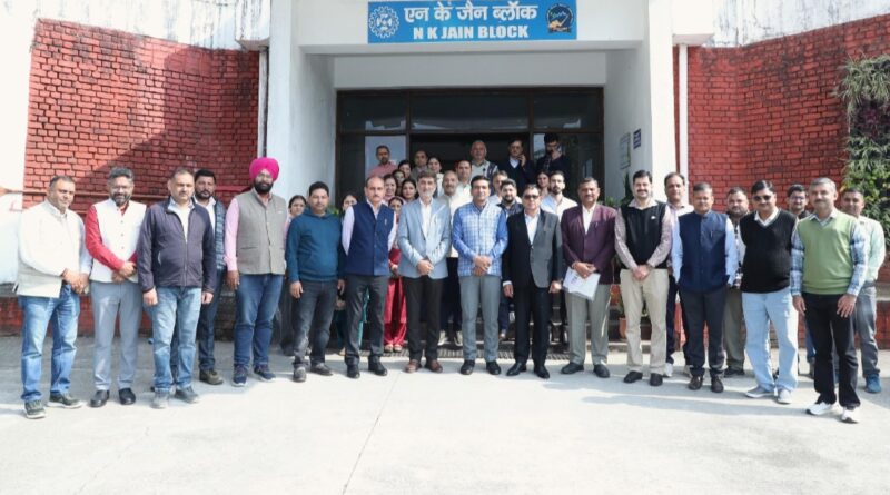 Scent of Opportunity: Palampur Workshop Empowers Farmers to Tap into Himalayan Essential Oil Market Scent of Opportunity: Palampur Workshop Empowers Farmers to Tap into Himalayan Essential Oil Market HIMACHAL HEADLINES
