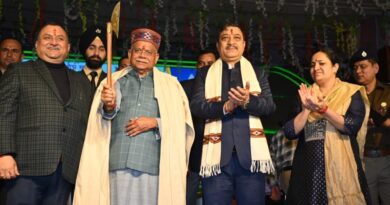 Initiative of daily Aarti at Renuka Ji Lake is commendable: Governor Shukla HIMACHAL HEADLINES