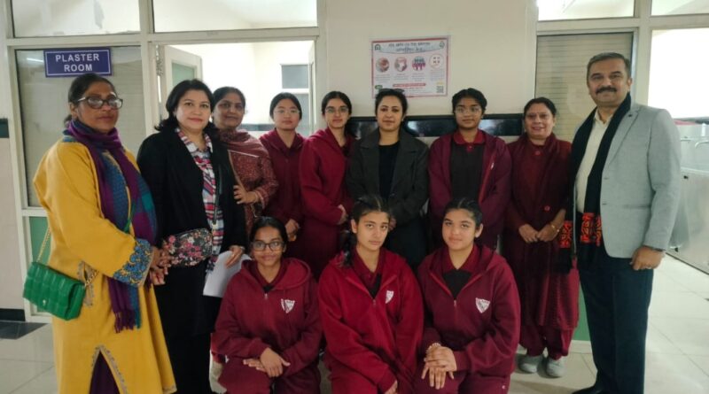 Auckland House School for Girls Conducts Second Phase of Cervical Cancer Vaccination Drive at IGMC Shimla Auckland House School for Girls Conducts Second Phase of Cervical Cancer Vaccination Drive at IGMC Shimla HIMACHAL HEADLINES