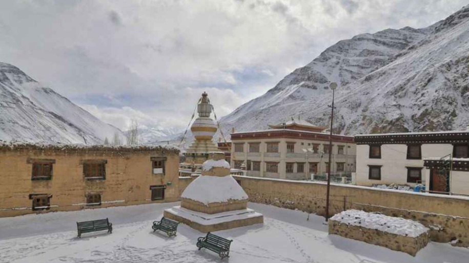 Tabo Turns into an Ice Bowl as Himachal Embraces Winter’s Chill Tabo Turns into an Ice Bowl as Himachal Embraces Winter’s Chill HIMACHAL HEADLINES