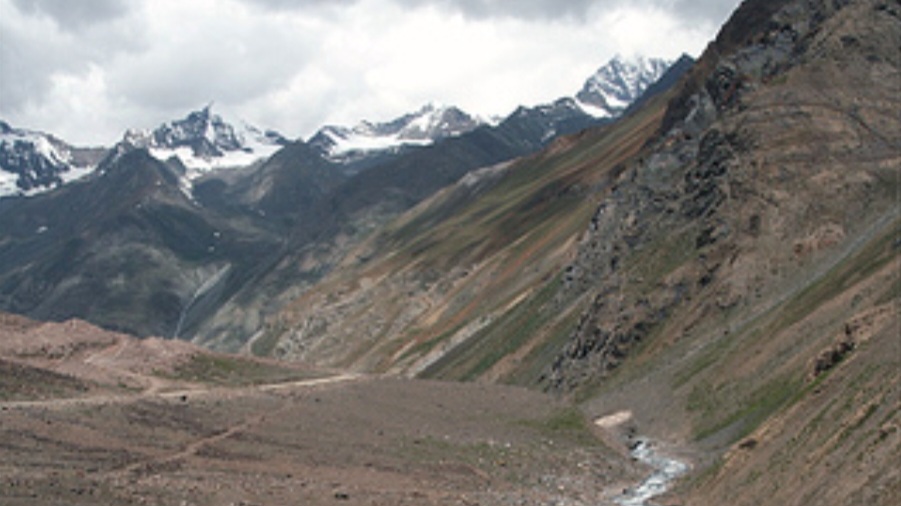 Village level committee constituted for measurement of inhabited land : Narayan Verma Village level committee constituted for measurement of inhabited land : Narayan Verma HIMACHAL HEADLINES