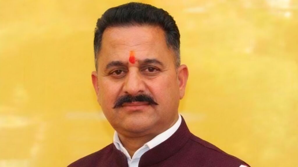 Delay in salary payment in the university is a failure of the government : ​​Rakesh Dogra HIMACHAL HEADLINES