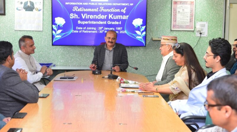 DIPR bids warm farewell to Superintendent Grade-I Virender Thakur DIPR bids warm farewell to Superintendent Grade-I Virender Thakur HIMACHAL HEADLINES