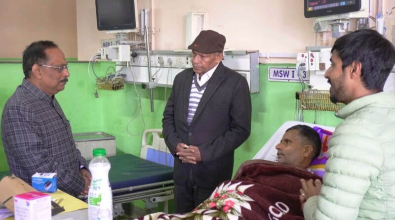 Chief Secretary Sanjay Gupta visits RPGMC Tanda Chief Secretary Sanjay Gupta visits RPGMC Tanda HIMACHAL HEADLINES