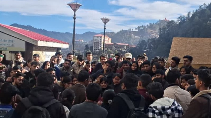 IGMC Doctors Protest Termination, Warn of Strike IGMC Doctors Protest Termination, Warn of Strike HIMACHAL HEADLINES