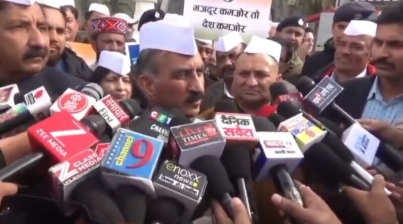 Sukhu lashes out at Centre over reduced duty on New Zealand apples, terms it injustice to Himachal Sukhu lashes out at Centre over reduced duty on New Zealand apples, terms it injustice to Himachal HIMACHAL HEADLINES