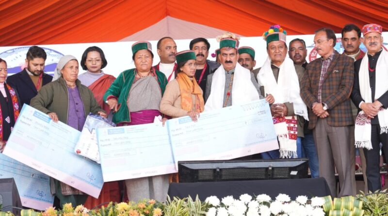 Sukhu disburses financial assistance to beneficiaries under various welfareschemes Sukhu disburses financial assistance to beneficiaries under various welfareschemes HIMACHAL HEADLINES