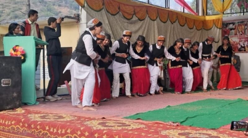 Meritorious students honored at Government Senior Secondary School Shargaon Meritorious students honored at Government Senior Secondary School Shargaon HIMACHAL HEADLINES