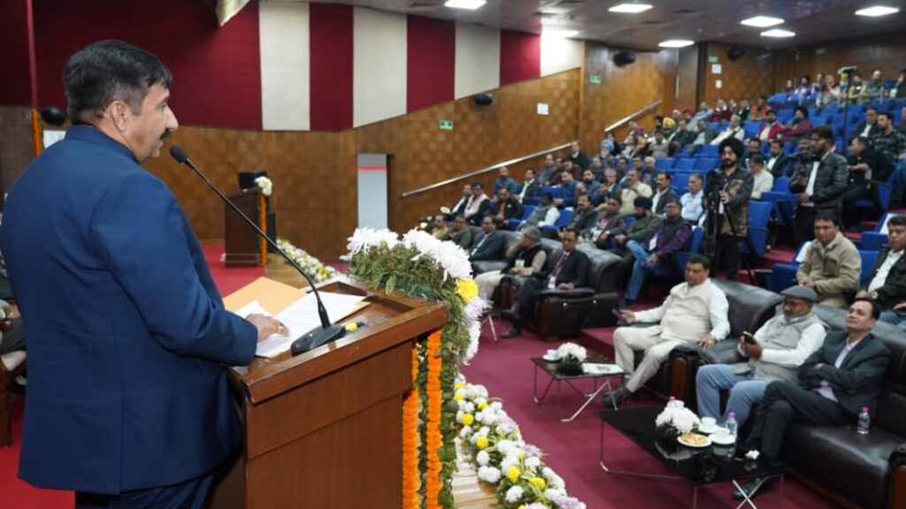 Credible and responsible media is backbone of democracy: Agnihotri Credible and responsible media is backbone of democracy: Agnihotri HIMACHAL HEADLINES