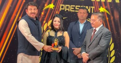 Actress Shanaya Sharma Honored with Delhi Star Award 2025; Presented by MP Manoj Tiwari and Ameesha Patel HIMACHAL HEADLINES