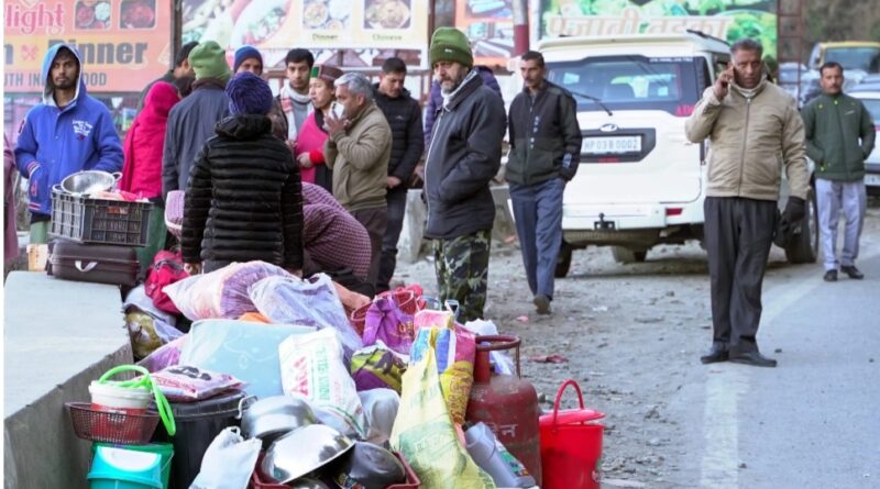 Shimla Tunnel Blasting Leaves Families Homeless and Fearful in Freezing Cold Shimla Tunnel Blasting Leaves Families Homeless and Fearful in Freezing Cold HIMACHAL HEADLINES