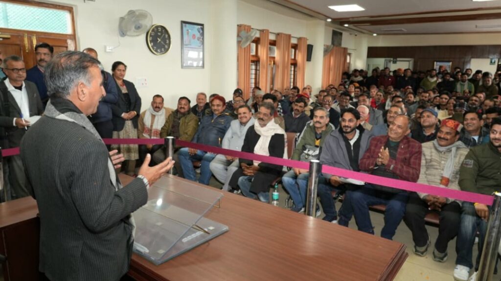 Kutlehar delegation calls on CM Sukhu HIMACHAL HEADLINES