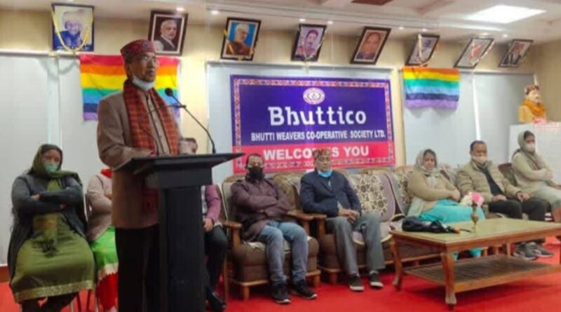 From Looms to Connectivity: How Himachal’s Weavers Will Find New Direction Through the Him MSME Fest HIMACHAL HEADLINES