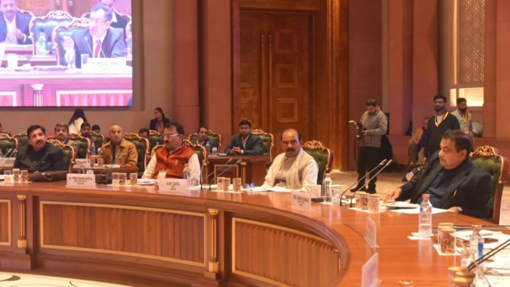 At the National Transport meet, Agnihotri called for extending taxi permit validity to 15 years At the National Transport meet, Agnihotri called for extending taxi permit validity to 15 years HIMACHAL HEADLINES