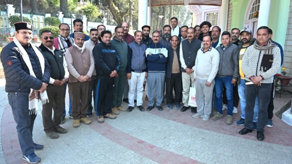 Bada and Faste Gram Panchayats of Nadaun Assembly constituency call on Sukhu Bada and Faste Gram Panchayats of Nadaun Assembly constituency call on Sukhu HIMACHAL HEADLINES
