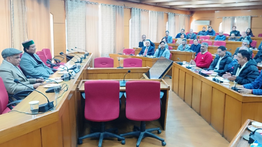 Jagat Negi calls for efficiency and discipline in revenue department HIMACHAL HEADLINES