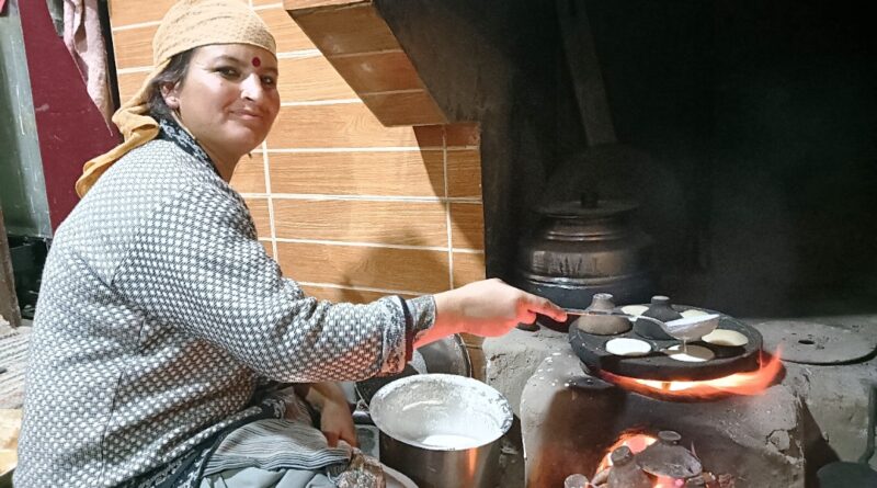 Simple Flavours, Sacred Traditions: Keonthal’s Unique Celebration of Makar Sankranti HIMACHAL HEADLINES