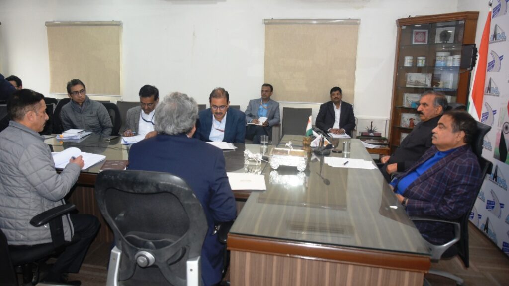  Sukhu calls on Nitin Gadkari, Seeks adequate financial support for repair and maintenance of roads HIMACHAL HEADLINES