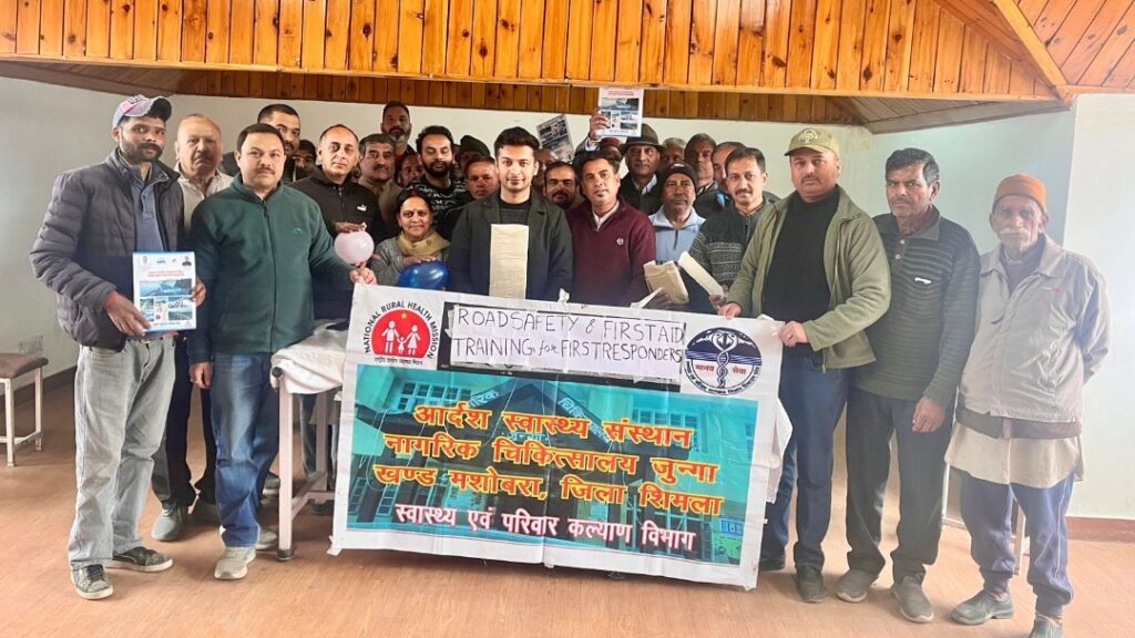 First aid training given to traders and hotel dhaba owners at Junga Hospital HIMACHAL HEADLINES