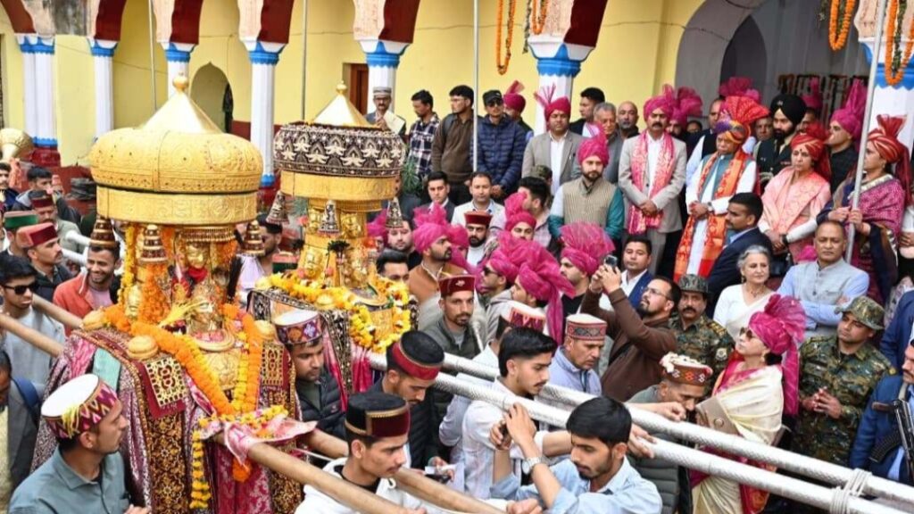 Governor Shukla presides over closing ceremony of International Shivratri Fair in Mandi HIMACHAL HEADLINES
