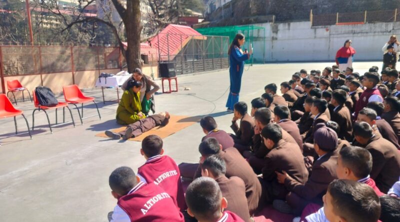 Basic Life Support Training Strengthens Safety Preparedness at Auckland House School for Boys HIMACHAL HEADLINES