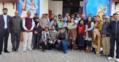 Retirement age of Class IV employees should be increased to 60 HIMACHAL HEADLINES