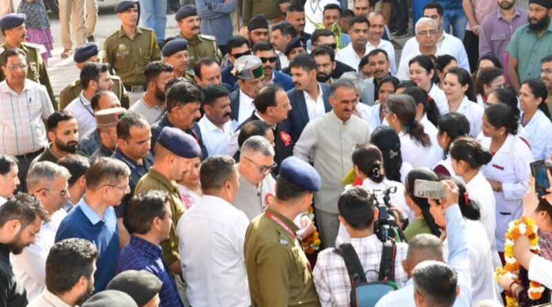 Patients to get better healthcare services within State: Sukhu Patients to get better healthcare services within State: Sukhu HIMACHAL HEADLINES