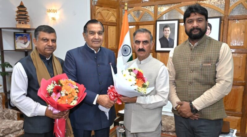Chairman of HP State SC Commission Kuldeep Kumar calls on CM Sukhu Chairman of HP State SC Commission Kuldeep Kumar calls on CM Sukhu HIMACHAL HEADLINES