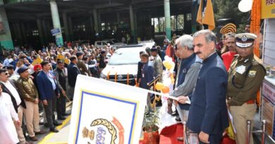 Sukhu launches prepaid taxi service for 26 locations from ISBT Tutikandi HIMACHAL HEADLINES