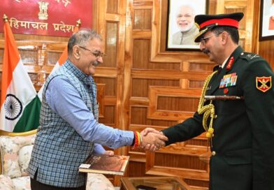 GOC-in-C, ARTRAC calls on Governor Gupta