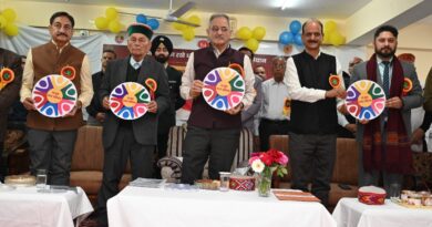 Governor Gupta inaugurates Ayushman Arogya Camp at Sundernagar on World Health Day HIMACHAL HEADLINES