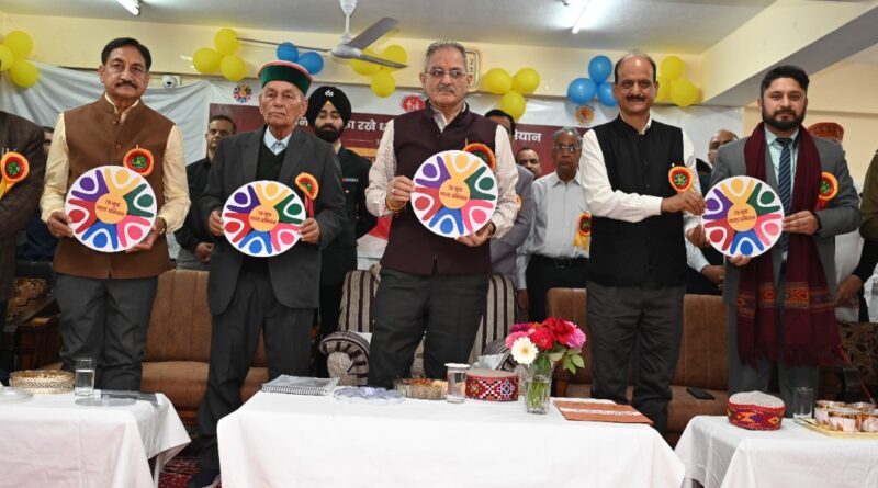 Governor Gupta inaugurates Ayushman Arogya Camp at Sundernagar on World Health Day HIMACHAL HEADLINES