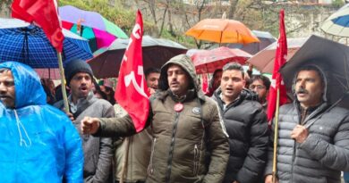 We Work 12 Hours, Can’t Feed Our Families : Himachal’s Ambulance Staffs