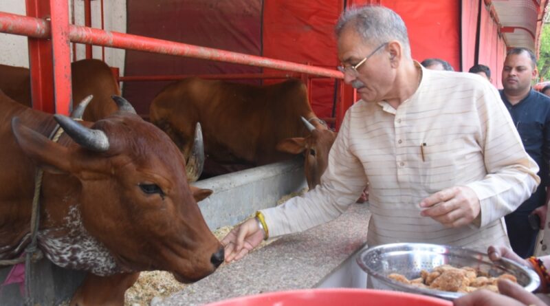Governor Gupta visits Dharmasangh Mahavidyalaya in New Delhi HIMACHAL HEADLINES