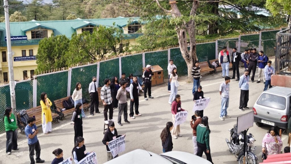 SFI demands justice for Siya Guleria HIMACHAL HEADLINES
